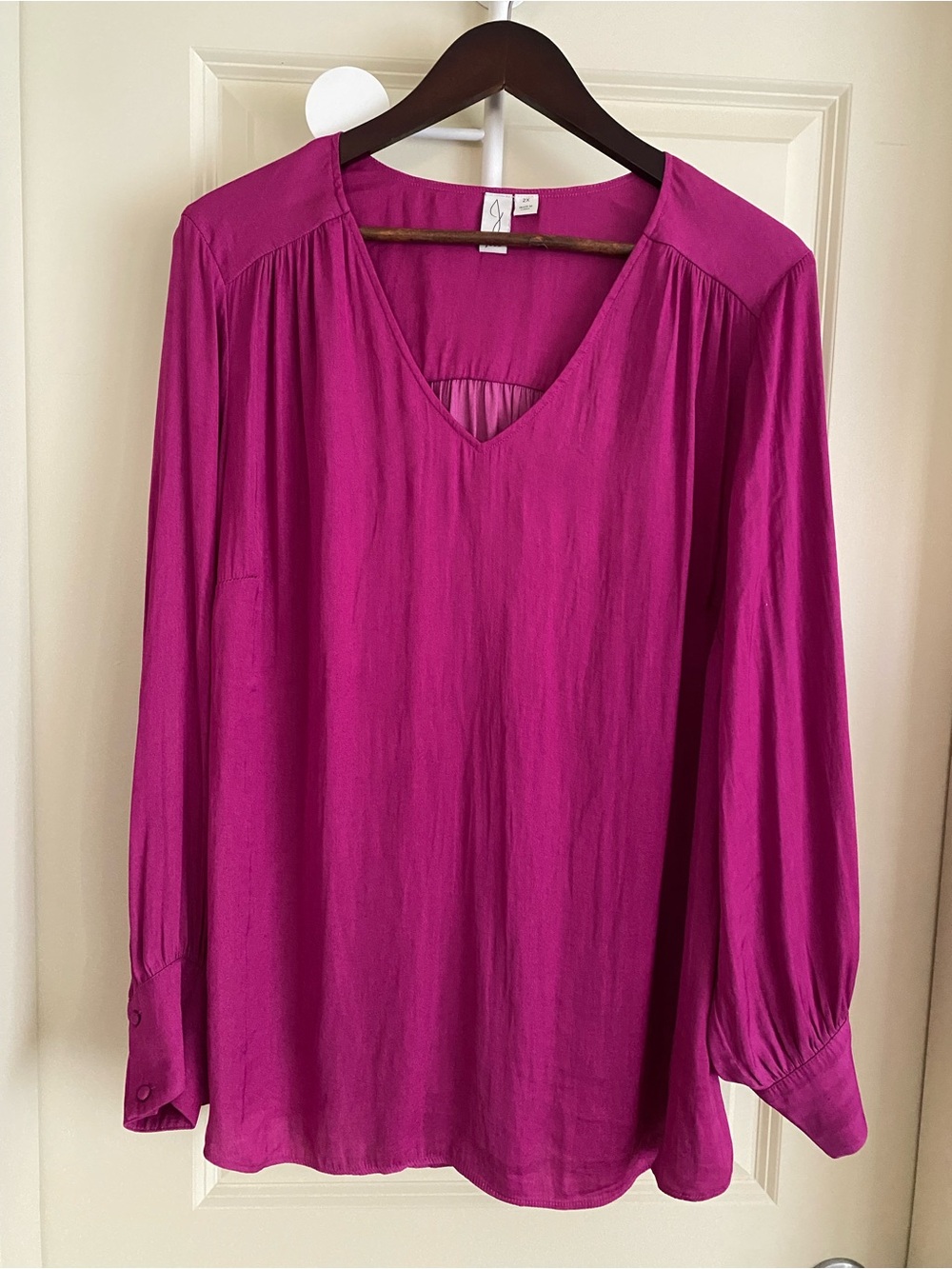 Joie Fuchsia V‑Neck Long Sleeve Blouse